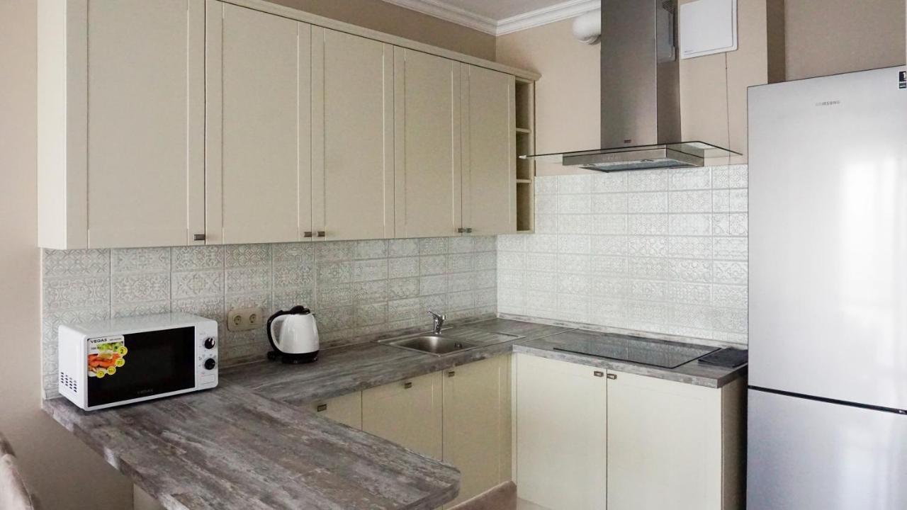 Luxury Apartment Near Metro Station Osokorky Kiew Exterior foto